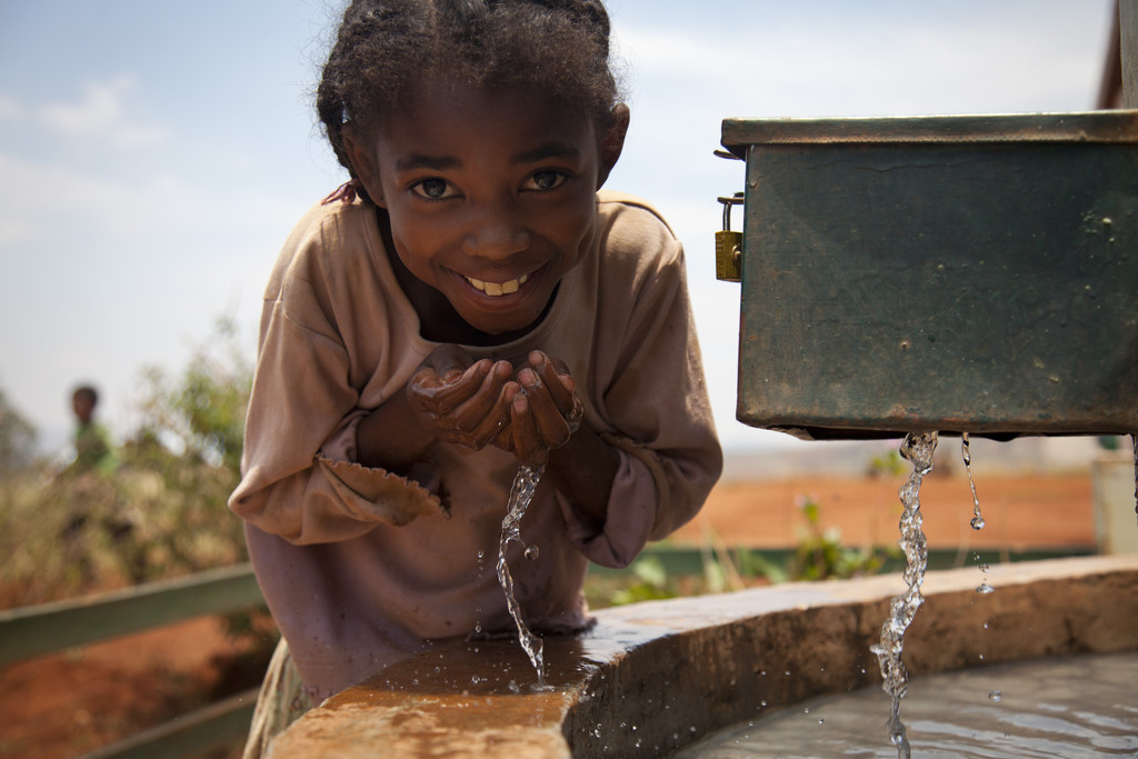 D-Link lanseaza o campanie in sprijinul tarilor in curs de dezvoltare pentru o apa potabila curata