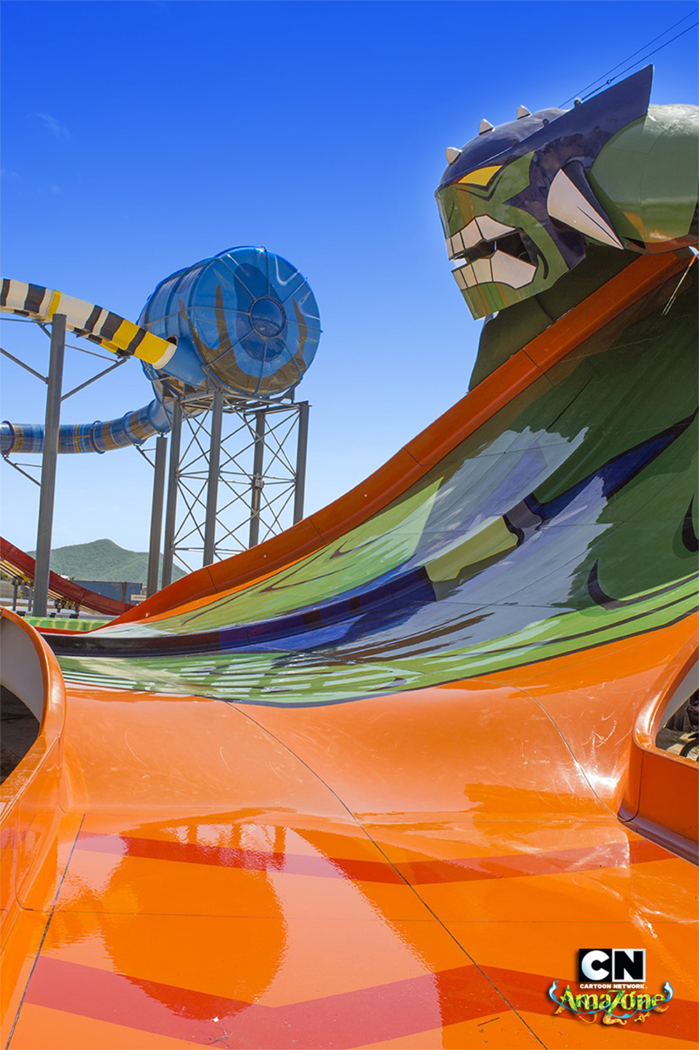 Cel mai curajos erou se intoarce...cu superpremii