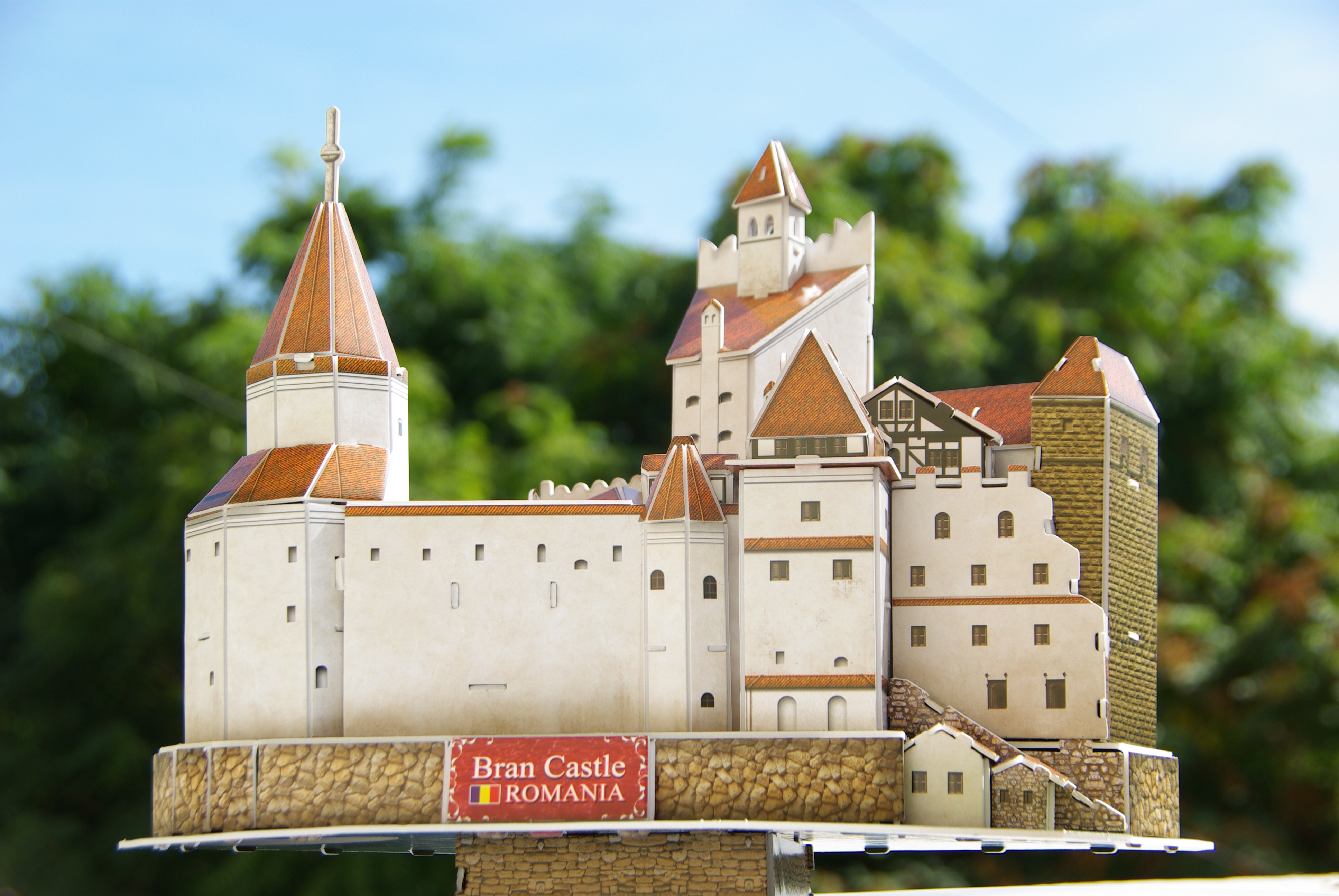 Legenda lui Dracula prinde viata intr-un puzzle 3DLegenda lui Dracula prinde viata intr-un puzzle 3D