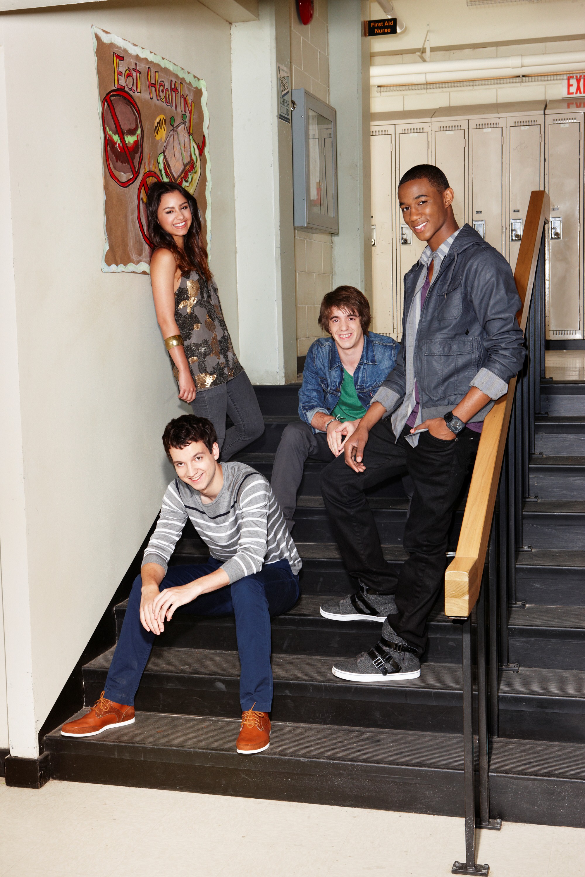 Interviu in exclusivitate cu actorii din serialul Invincibilii