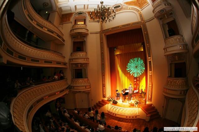 Pe 20 decembrie, la Tinerimea Romana, va avea loc cel de-al 9-lea spectacol al Scolii de Muzica Boem Club &ndash; Concertul &bdquo;Iarna Muzicala&rdquo;!