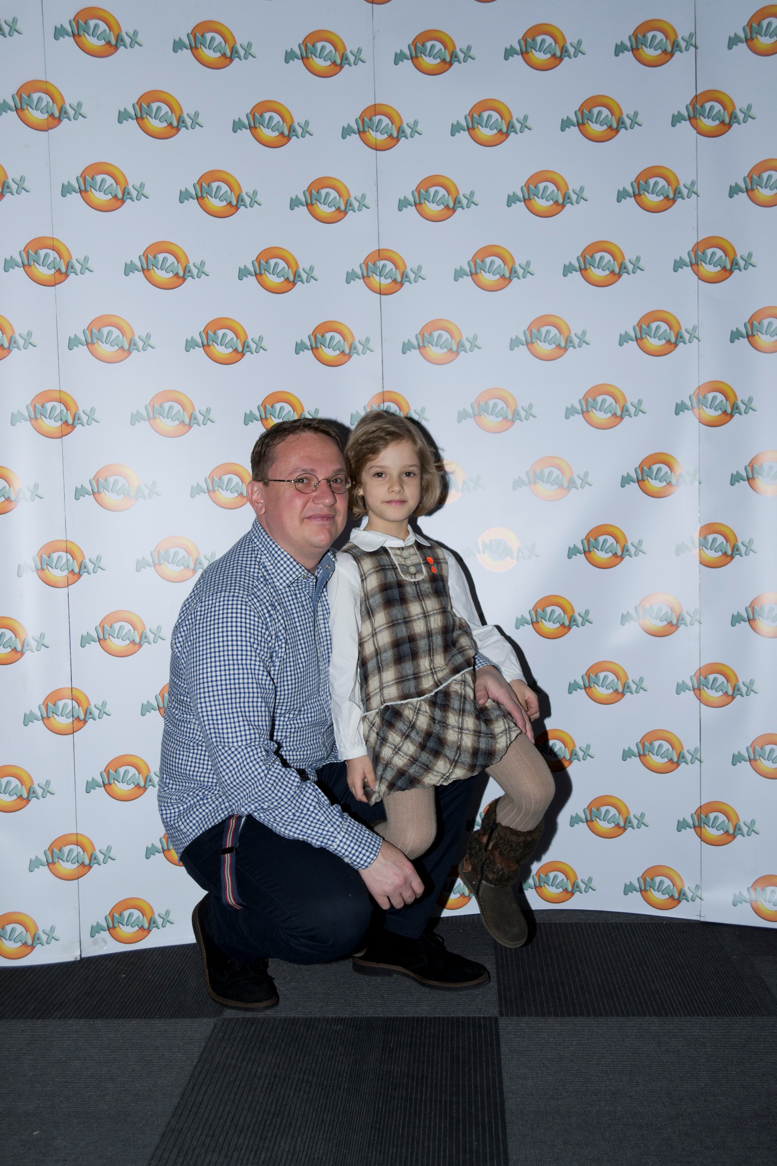 Minimax vine cu elemente 3D