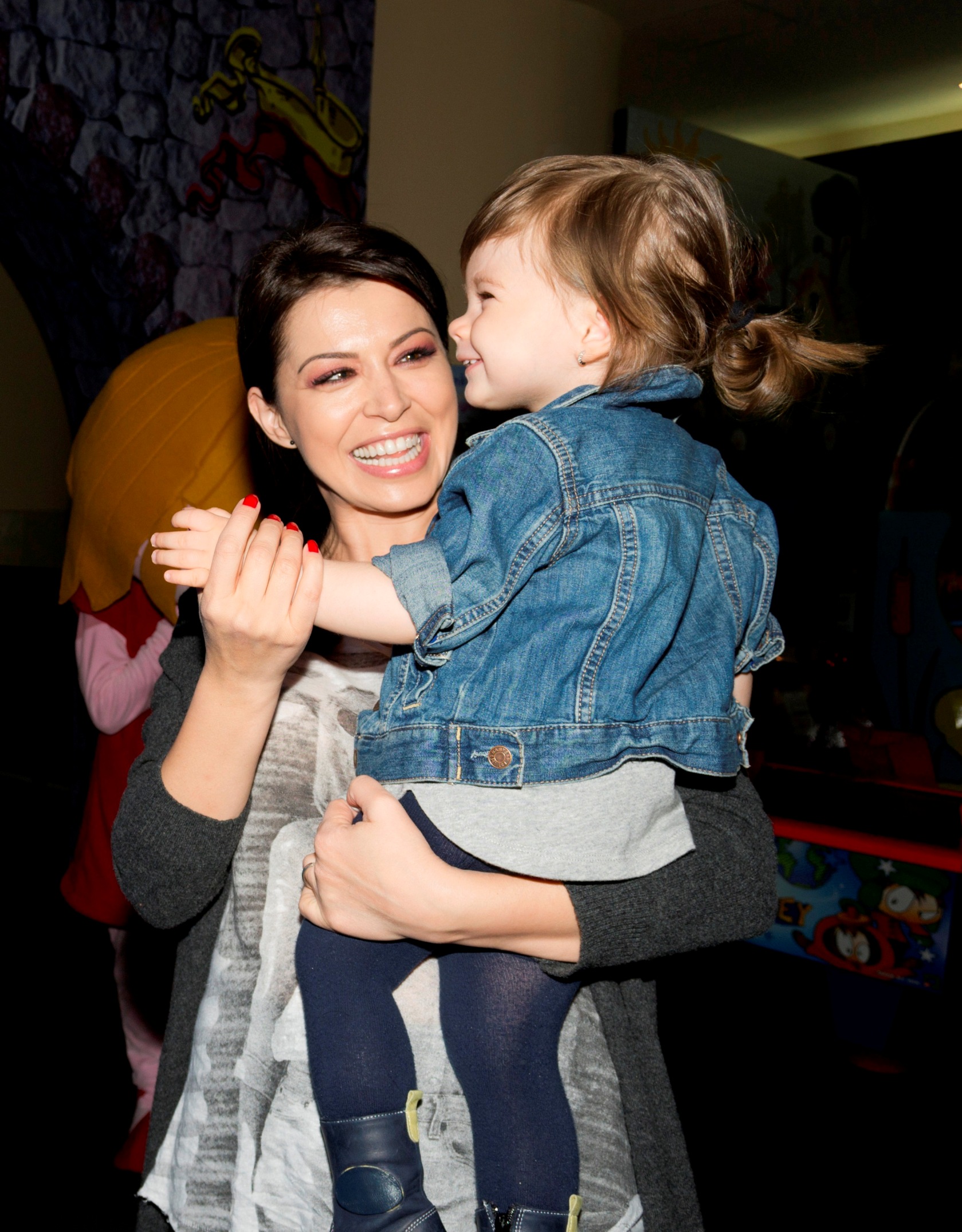 Minimax vine cu elemente 3D