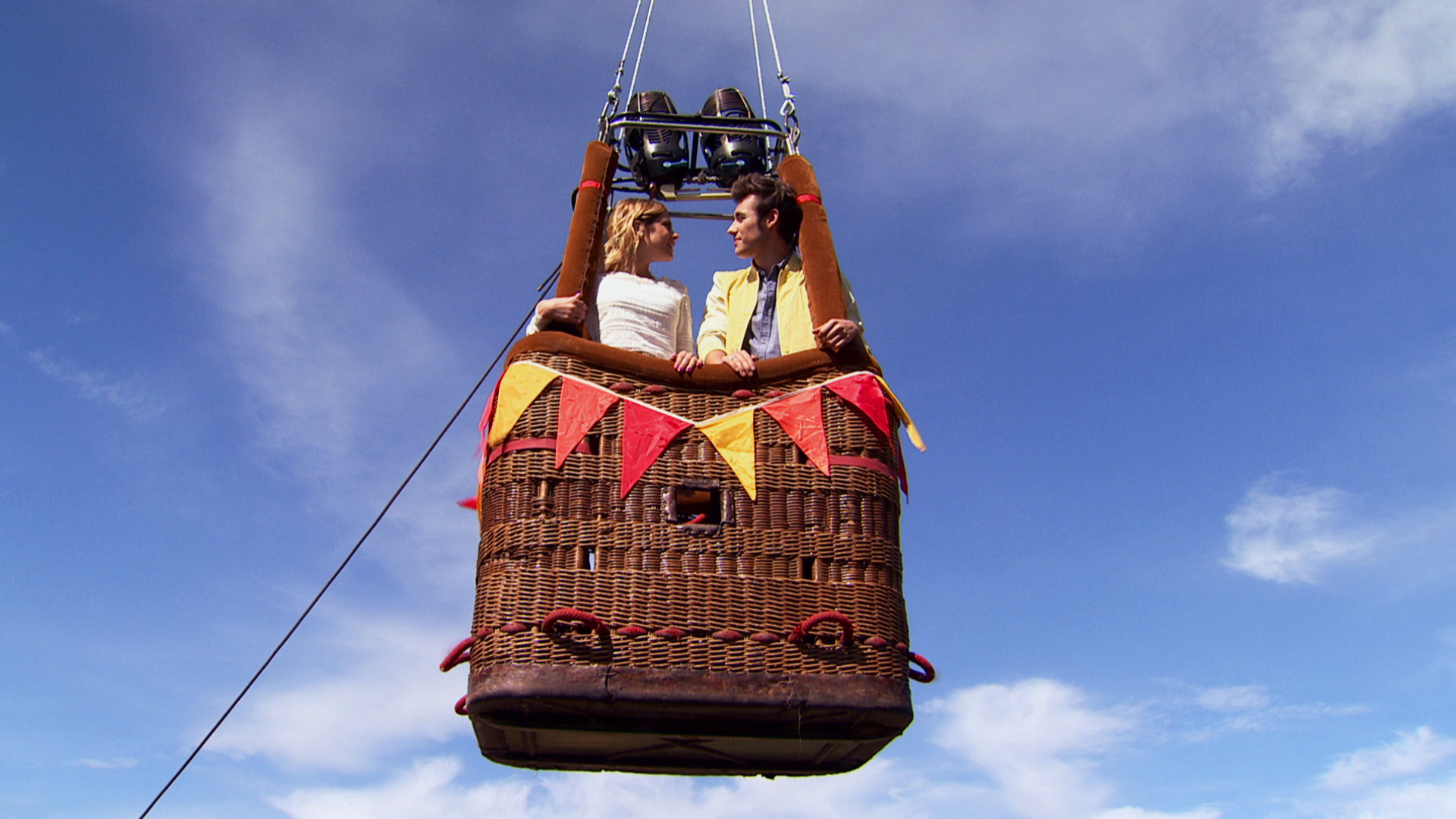 Jorge Blanco, Alias Leon in Violetta, despre secretele din spatele culiselor din sezonul 3!