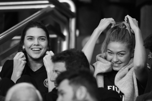 De ce nu e bine sa fii popular