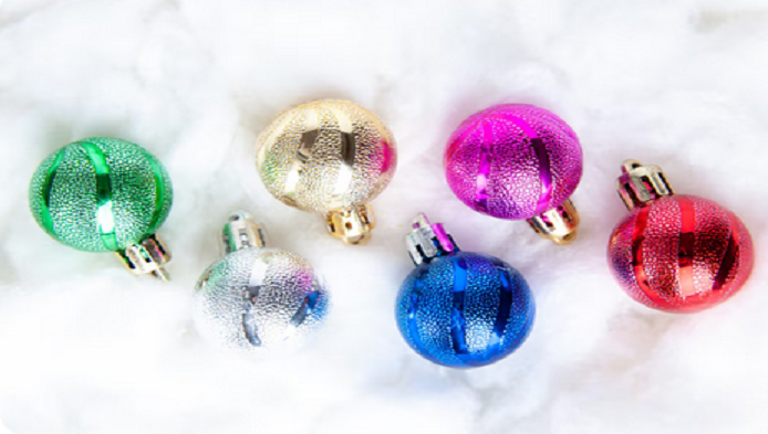 Ce spune despre tine culoarea globului din bradul tau?