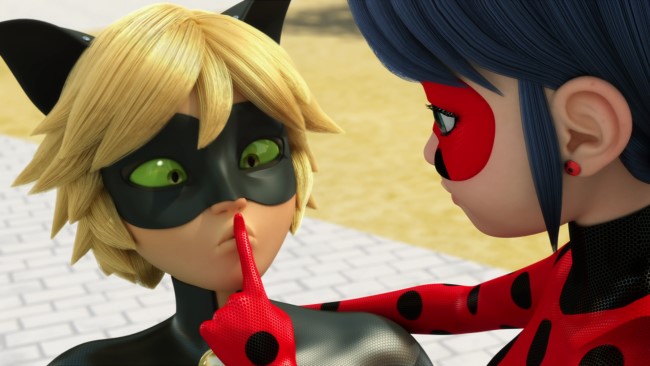 MIRACULOS: BUBURUZA SI MOTAN NOIR