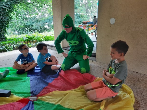 animatori pentru petrecere copii