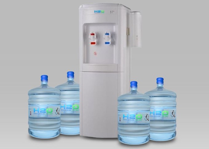 Totul despre bidonul cu apa: cum se desigileaza, pastreaza si consuma