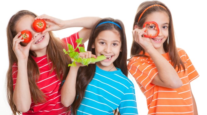 Copiii si mancarea de post Copiii si mancarea de post