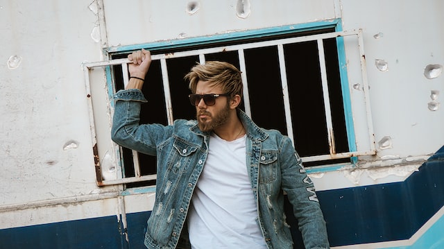 jacheta de denim pentru barbati