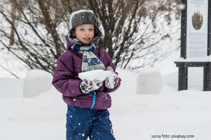 activitati pe care le pot face copiii iarna