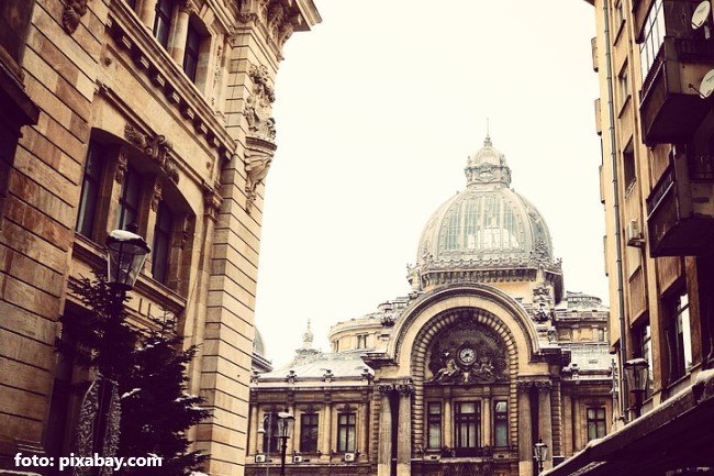 Cladiri istorice din perioada interbelica